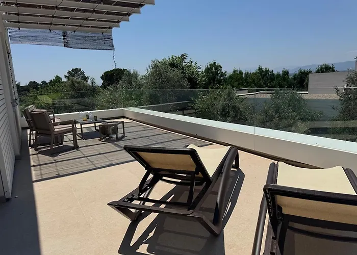 Palau Viewpoint - Attic Vakantiehuis Gerona