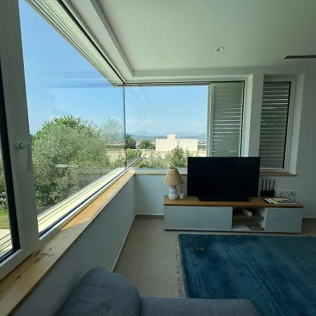 Palau Viewpoint - Attic * Girona