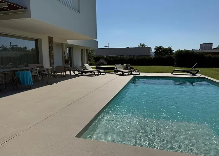 Palau Viewpoint - Attic Holiday home Girona