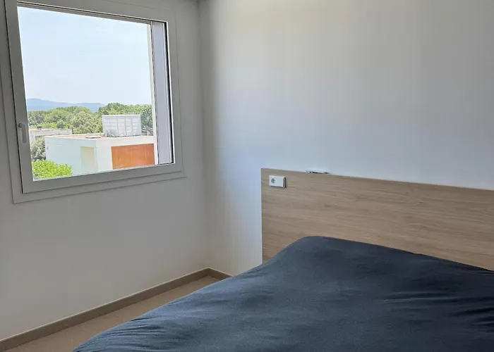 Palau Viewpoint - Attic * Жирона